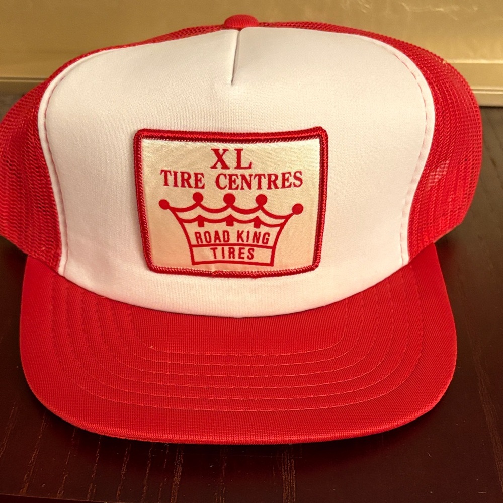 Vintage XL TIRE CENTERS Road King Tires Red and White Trucker Hat